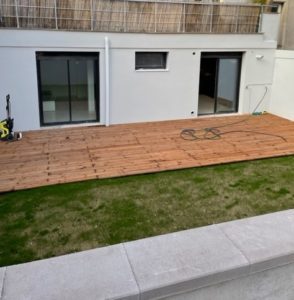 SUPERBE F3 AVEC TERRASSE JARDIN ET STATIONEMENT PRIVATIF